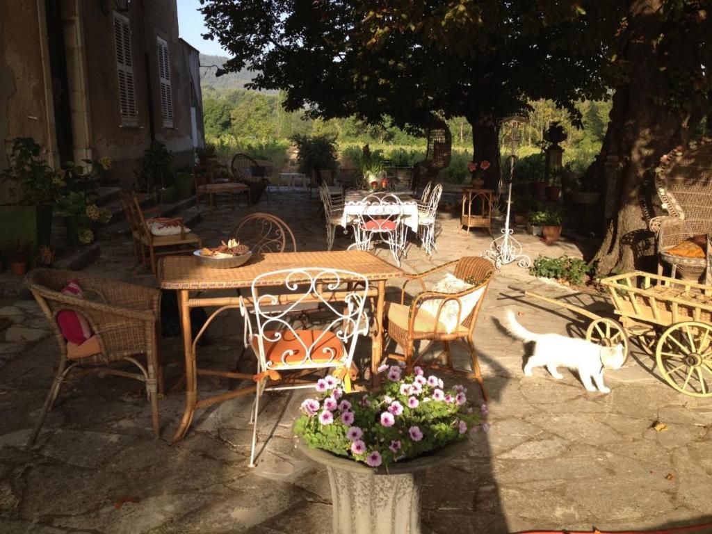 B&B Domaine Le Clos Du Pavillon Бриньйоль Екстер'єр фото