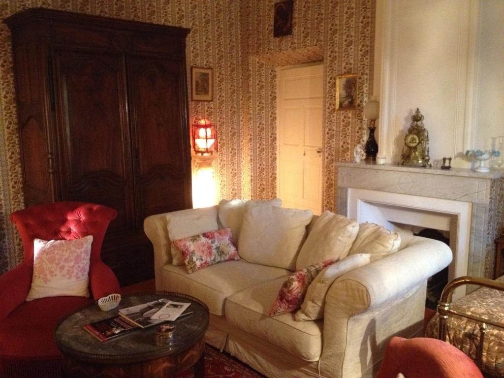 B&B Domaine Le Clos Du Pavillon Бриньйоль Номер фото